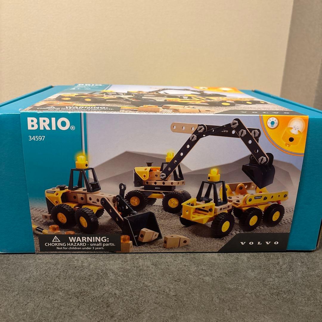 【新品未開封】BRIO (ブリオ) ビルダー Volvo工事車両DXセット