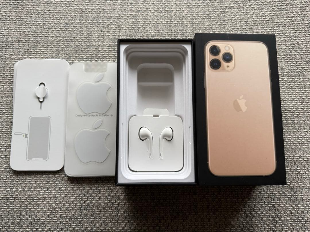 iPhone11Pro 256G ゴールド 箱・イヤホンあり 一部画面割れ