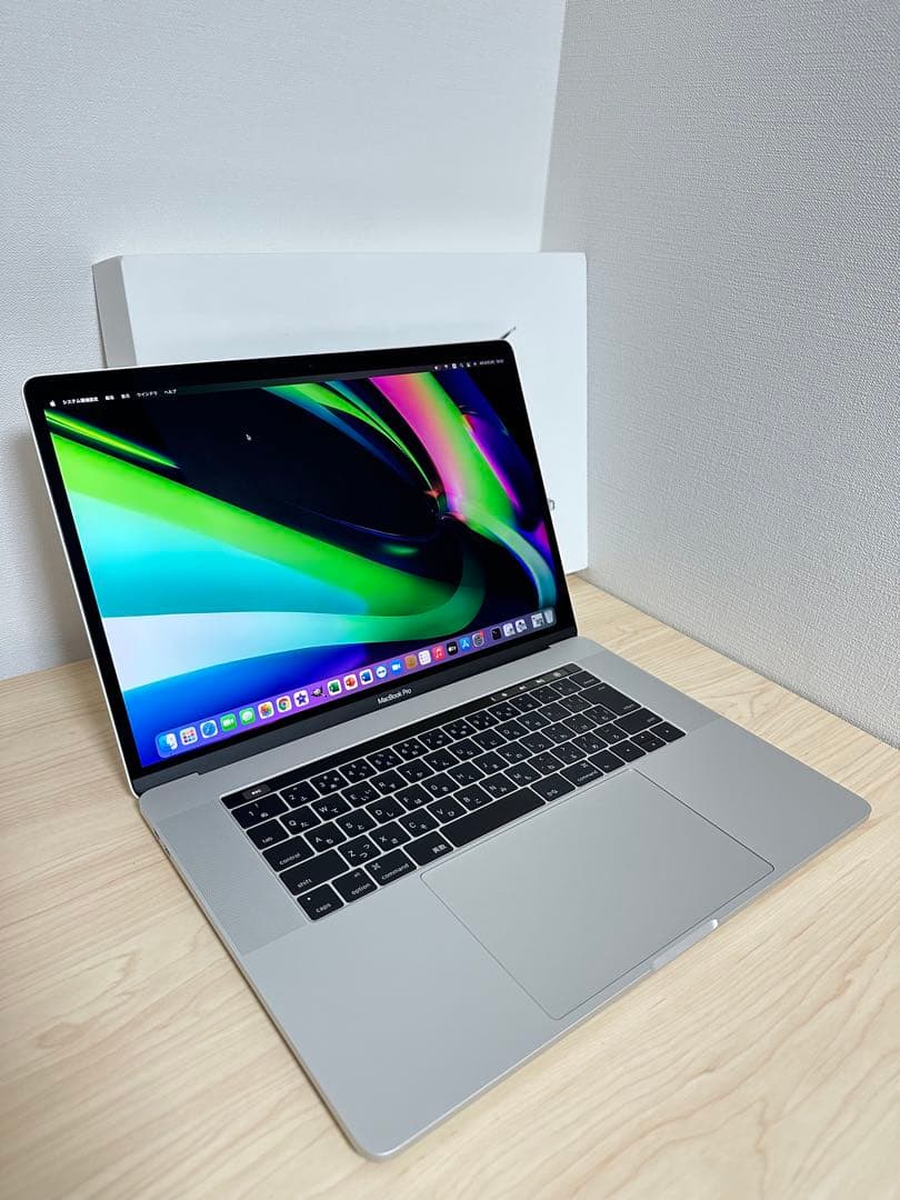 美品MacBook Pro i9/32GB/SSD 2TB 【本日中に発送可能】