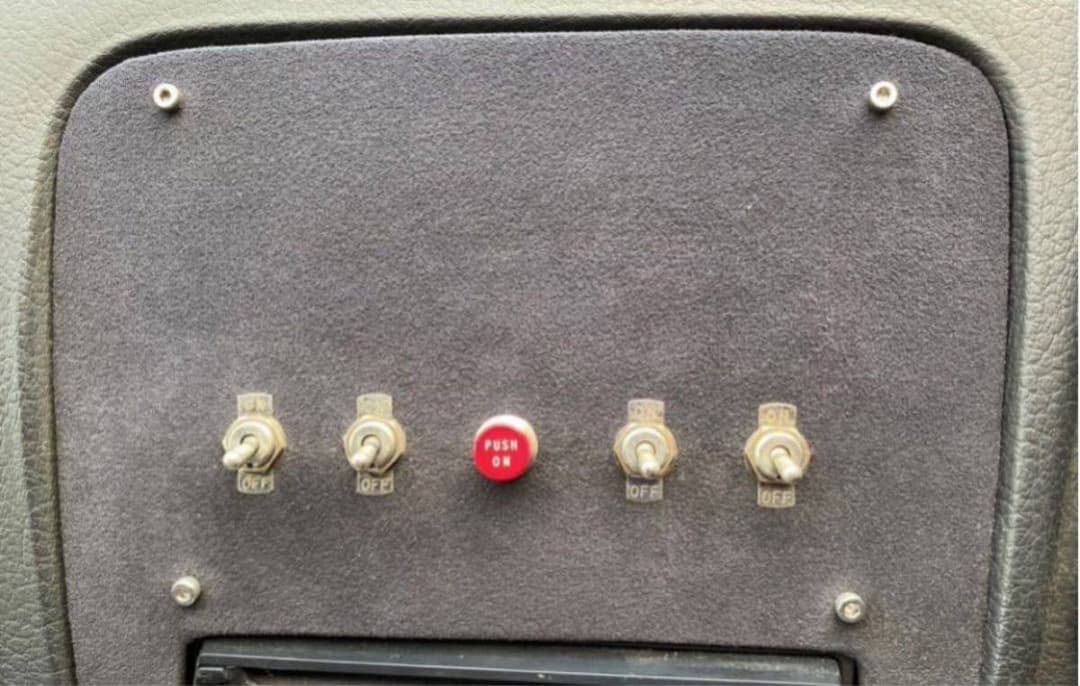 フェアレディZ Z32 ワンオフ　センターコンソール