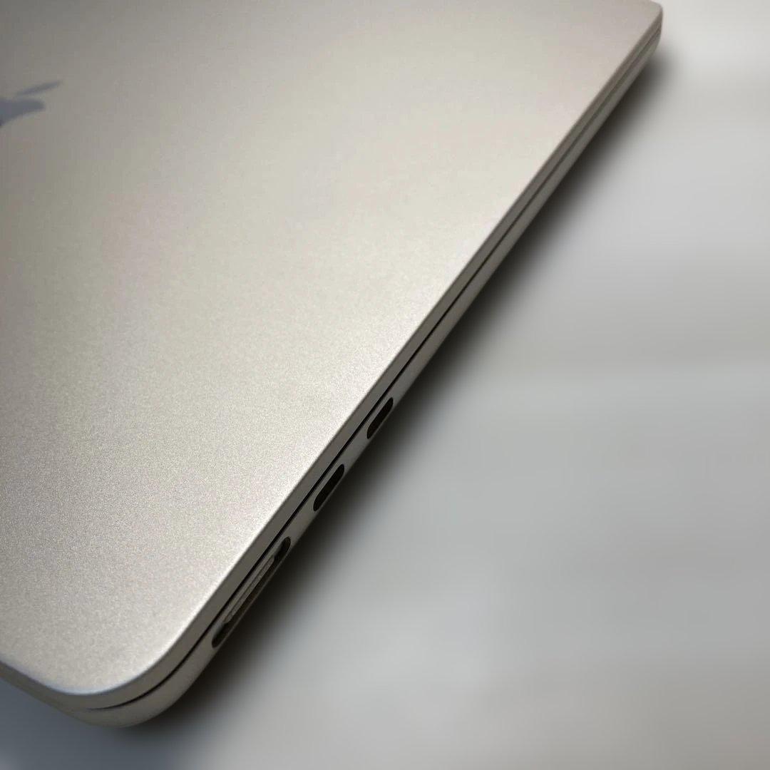 【中古・美品】MacBook Air M2 13.6インチ