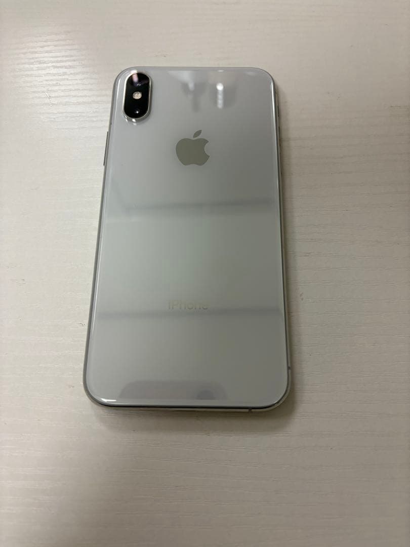 Apple iPhone XS シルバー 本体 256GB