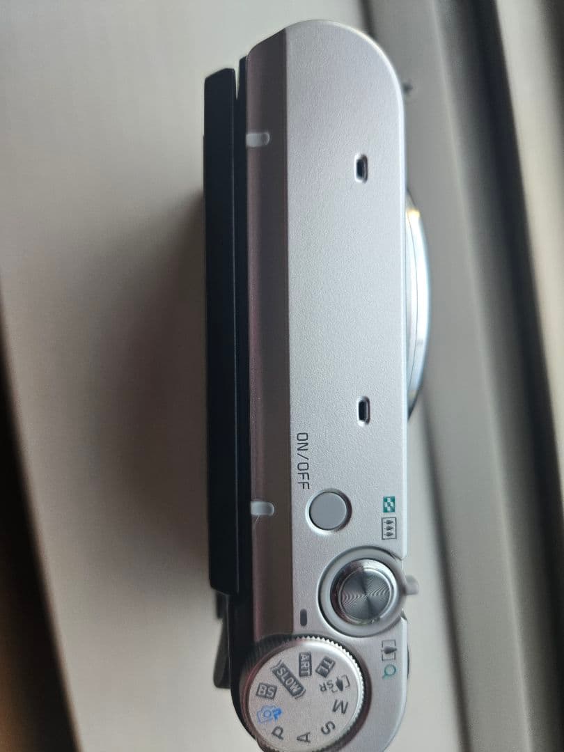 CASIO EXILIM zr 1800 黒