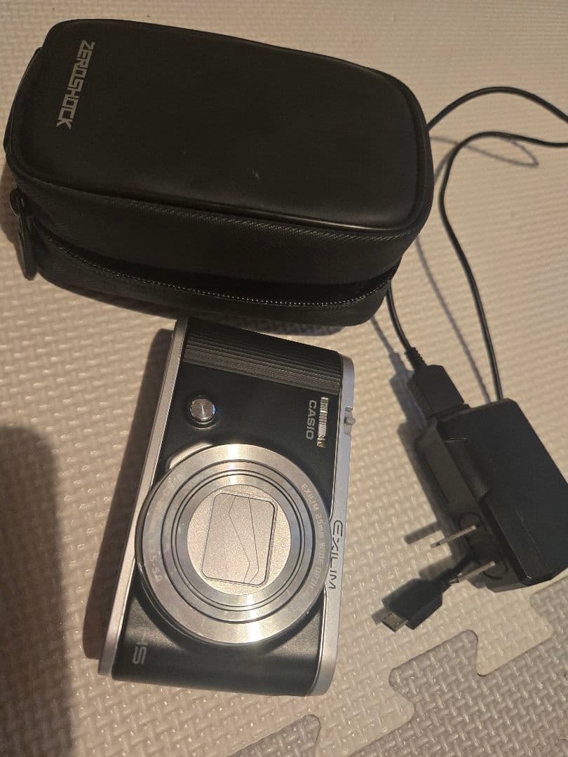 CASIO EXILIM zr 1800 黒