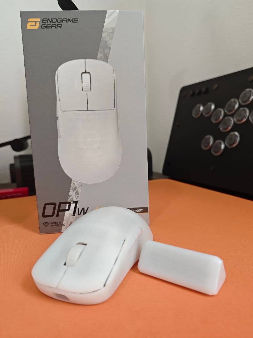 マウス・トラックボール op1w 4k white frost