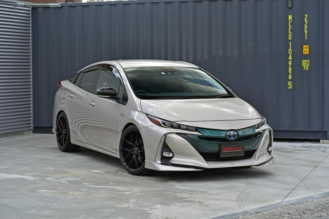 50プリウス＆PHV専用　19インチホイール＆タイヤ4本SET 新品未使用品