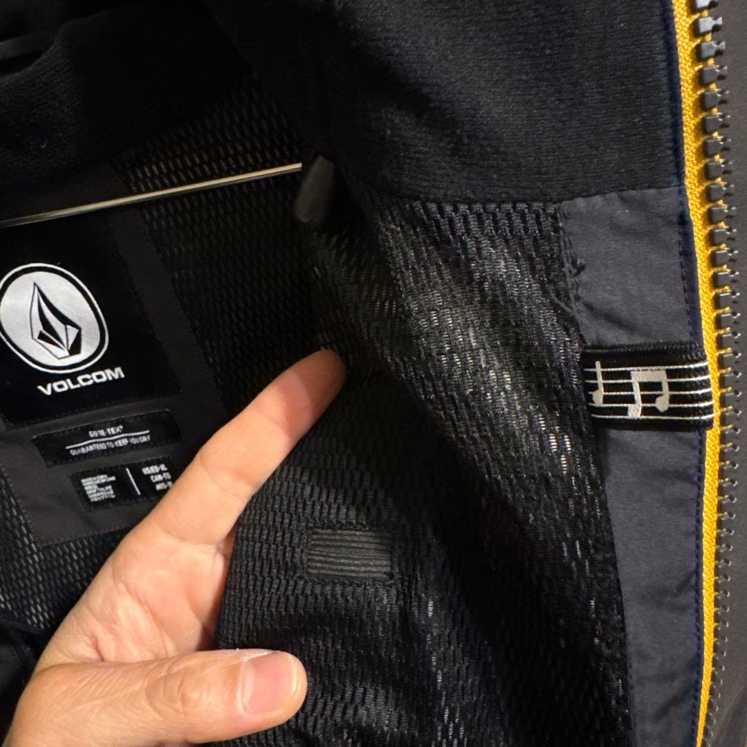 は*ち様 VOLCOM GORE-TEX スノーボードジャケット XL