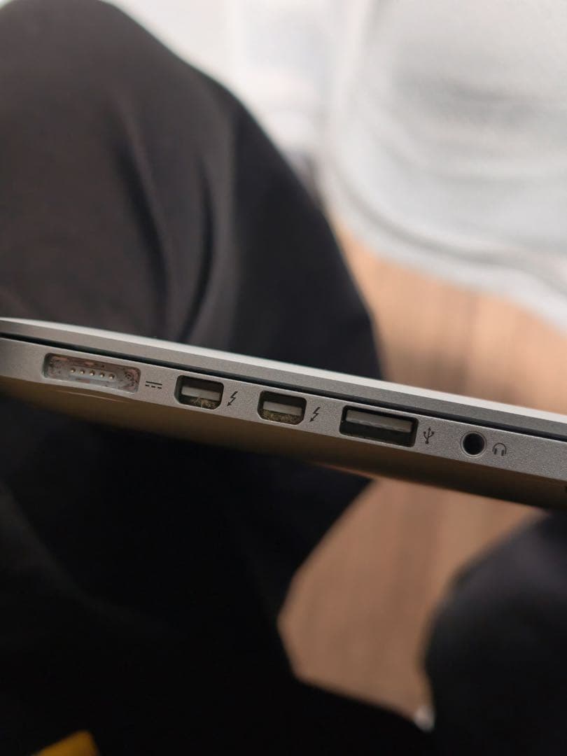 MacBook Pro 15インチ2015年モデル(A1398)