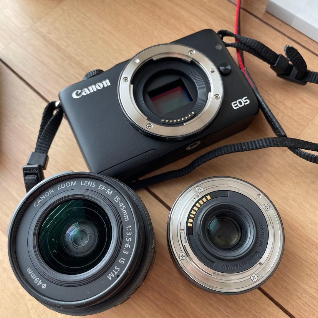 EOS M10 ミラーレス一眼レフカメラ