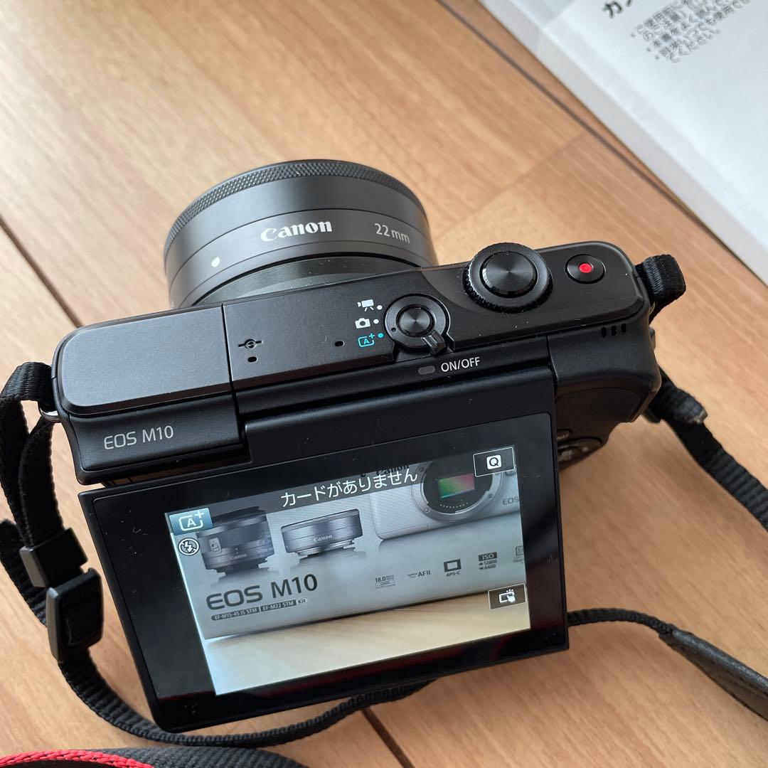EOS M10 ミラーレス一眼レフカメラ