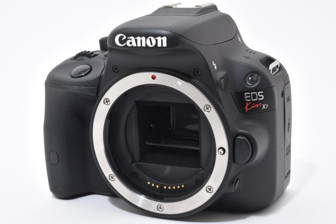 超美品 キヤノン EOS kiss X7 デジタル一眼レフカメラボディCanon