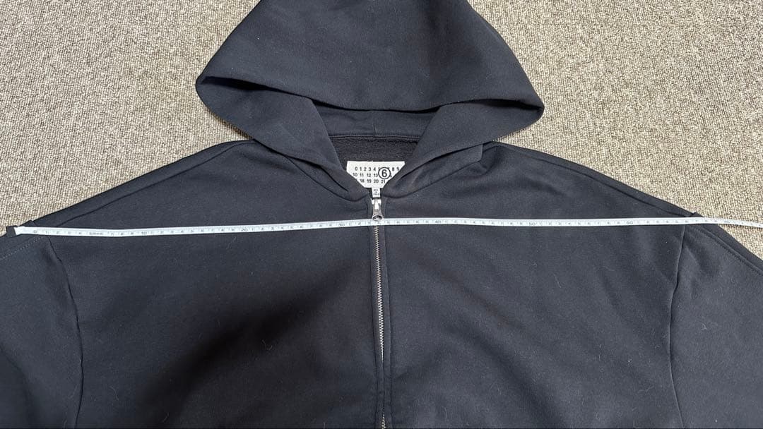 最終値下げMaison Margiela MM6 24SS ジップフーディー 黒