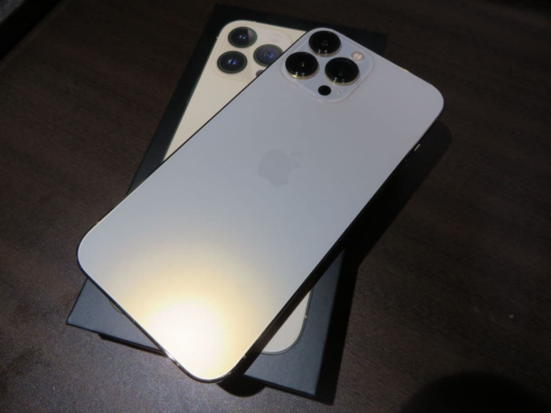 iPhone 13 Pro Max ゴールド SIMフリー