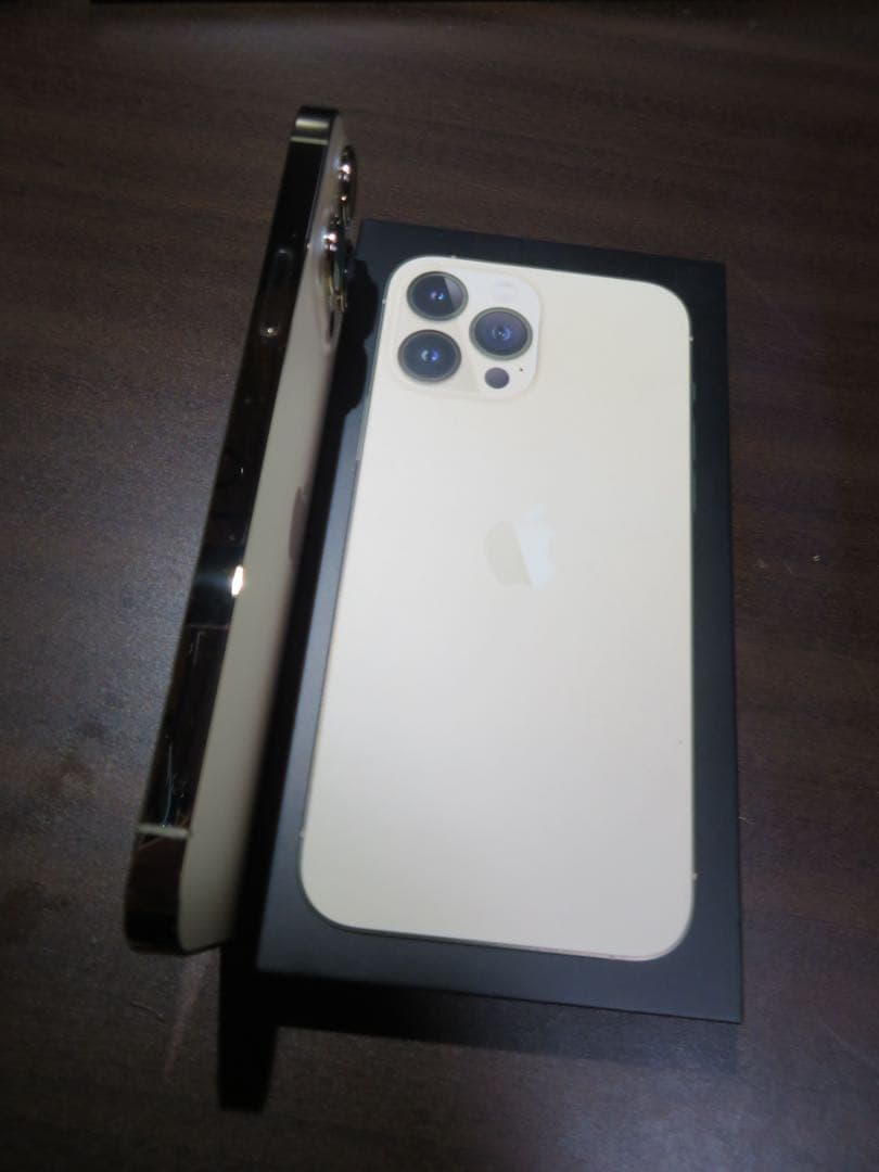 iPhone 13 Pro Max ゴールド SIMフリー