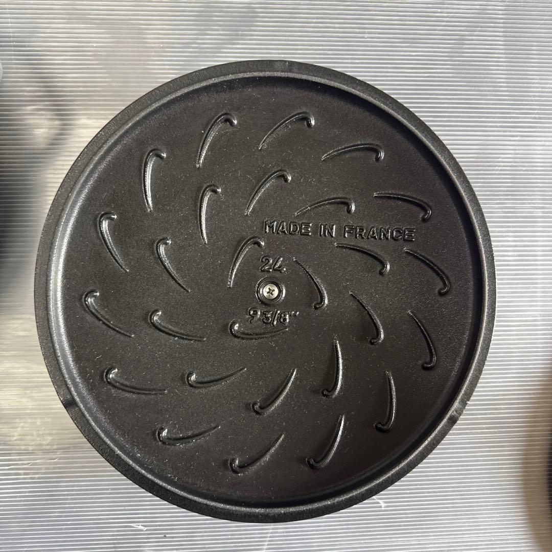 ストウブ 　鍋 24cm　現状品