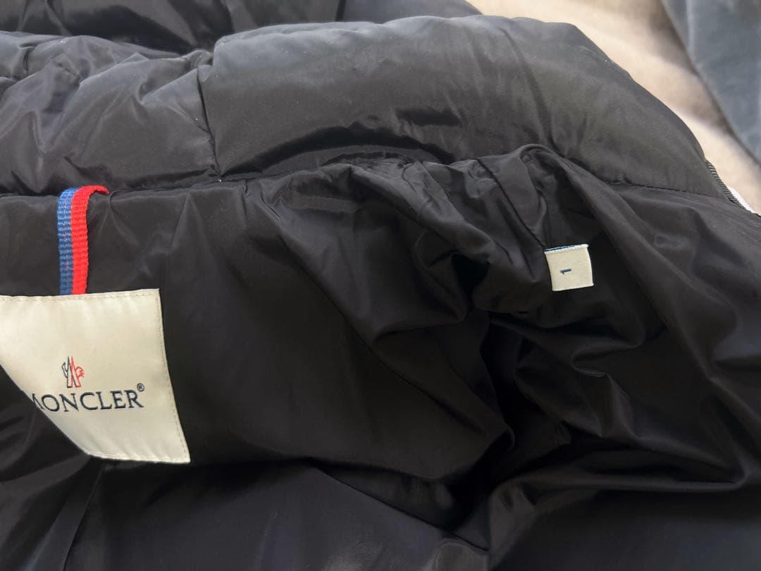 モンクレール モンクラ MONTCLA ブラック サイズ1 並行輸入品