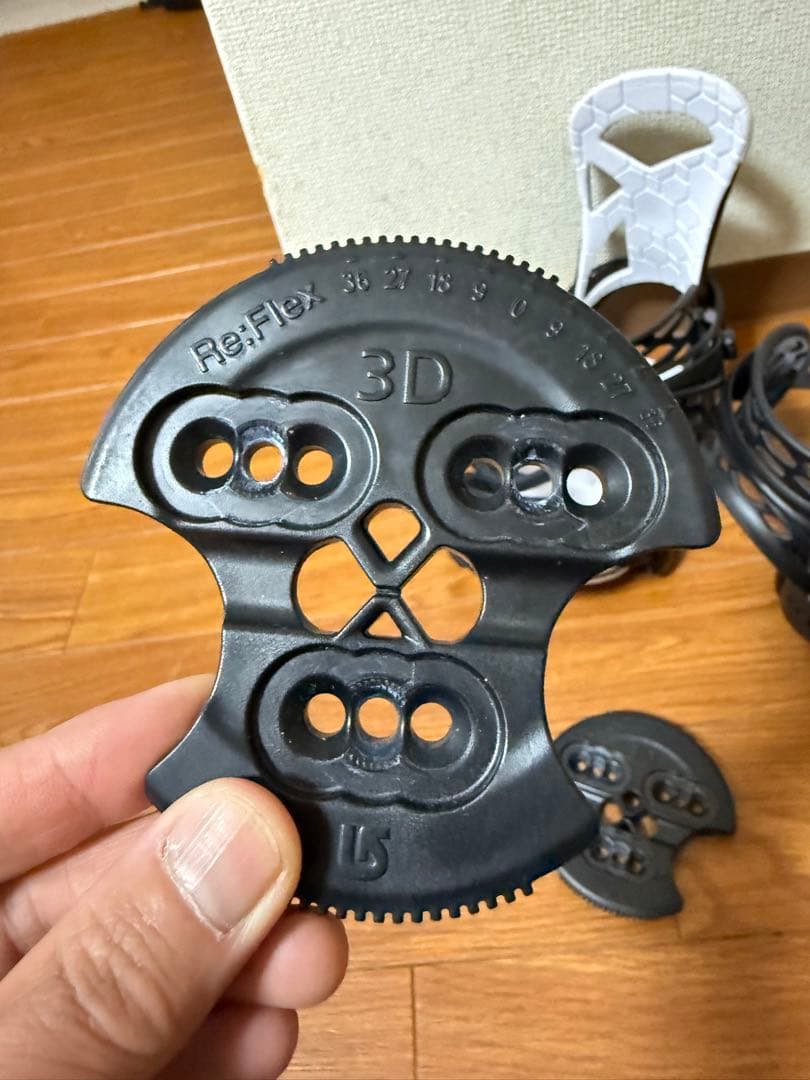 美品　Burton Re:Flex スノーボードバインディング キッズ用