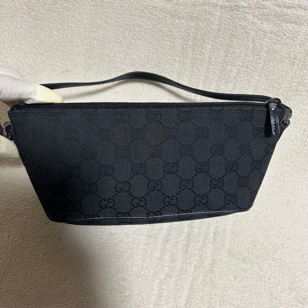 未使用級【GUCCI】GG キャンバス　アクセサリーポーチ　黒　美品