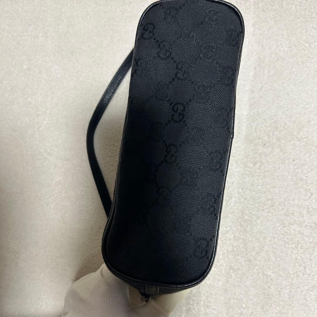 未使用級【GUCCI】GG キャンバス　アクセサリーポーチ　黒　美品