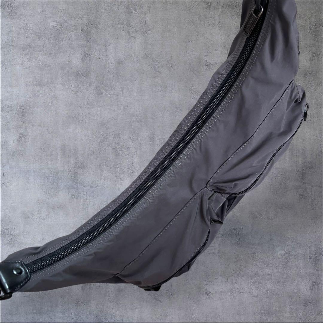 バッグ COACH archive y2k messenger bag nylon