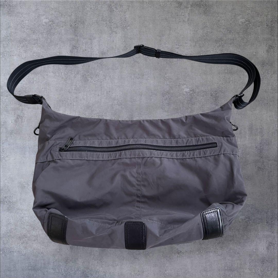 バッグ COACH archive y2k messenger bag nylon