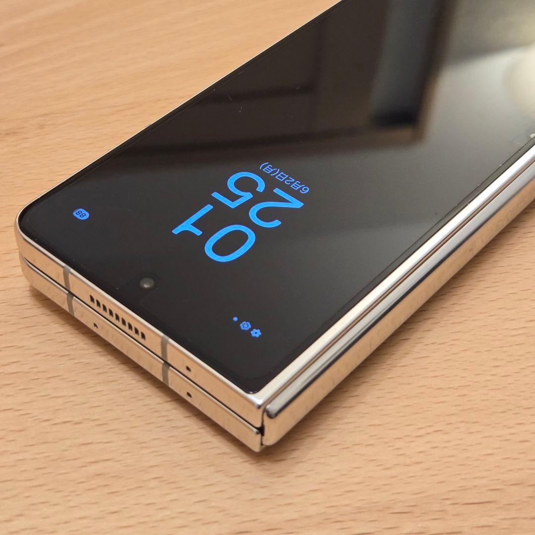 【超美品！】Galaxy Z Fold5 5G クリーム　256GB