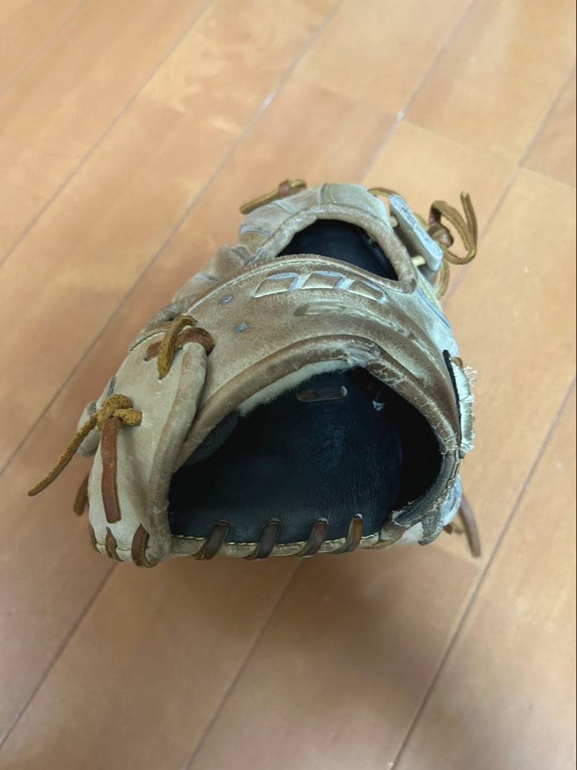 MIZUNO Global Elite 硬式グローブ ベージュ 収納袋付き