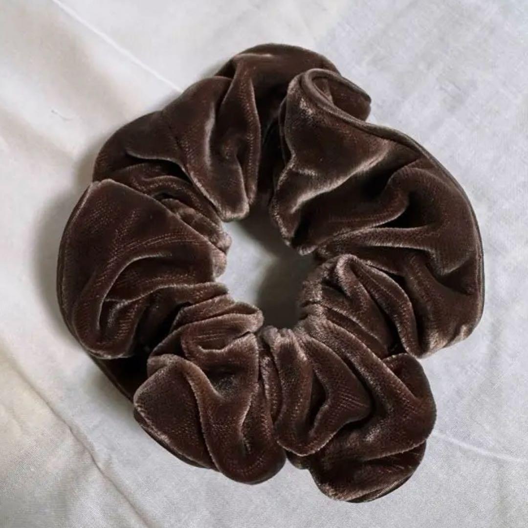 アレクサンドルドゥパリ シュシュ ブラウン ベロア