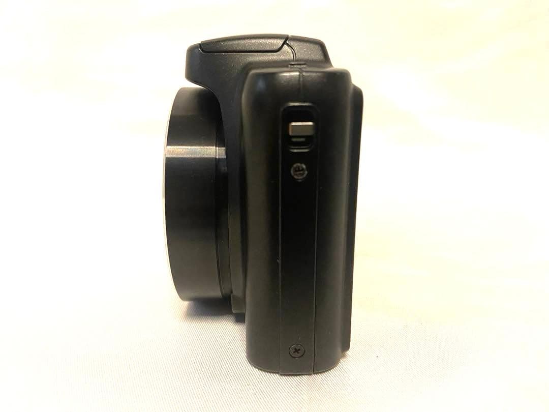 美品 CASIO EXILIM EX-H50 コンデジ　デジカメ