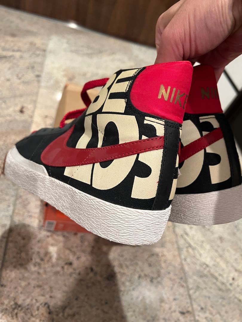 新品未使用 2005年 NIKE BLAZER 73 ビューティフルルーザーズ