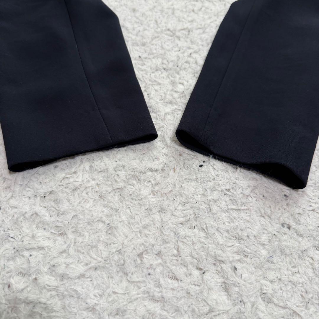 近年美品　ユナイテッドアローズ　パンツスーツ　ノーカラー　トリアセテート　黒
