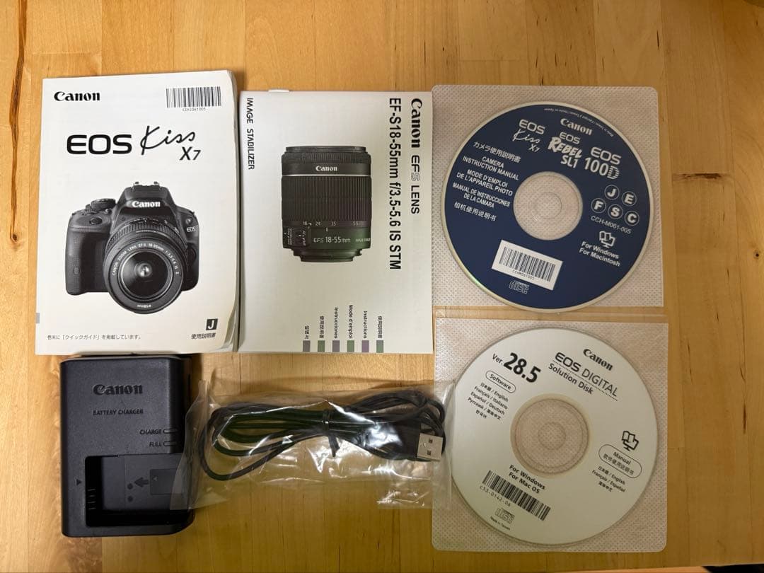 【美品】Canon EOS Kiss X7 ダブルズームキット
