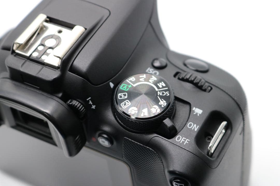 超美品 【Canon EOS Kiss X7 ダブルレンズセット】 安心保証あり