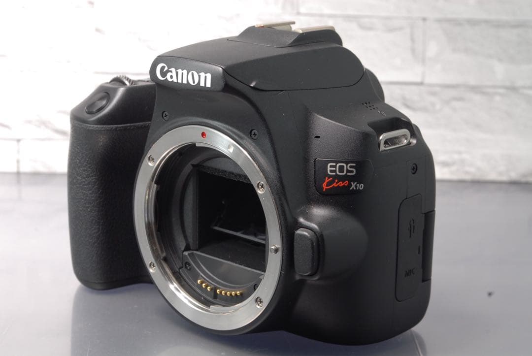 Canon EOS Kiss X10 ダブルズームキット Wi-Fi 搭載