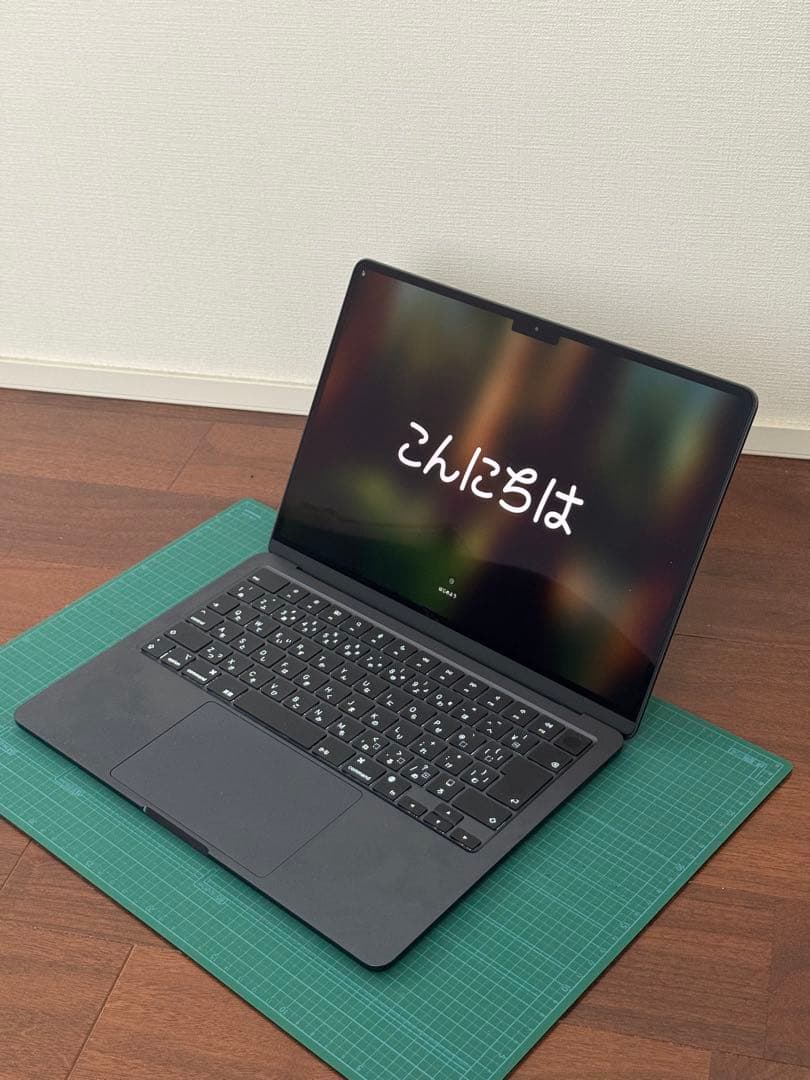 美品 MacBook Air 13.6インチ　M2 MLY33JA