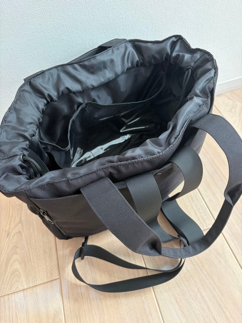 OUTDOOR ブラック マザーズバッグ