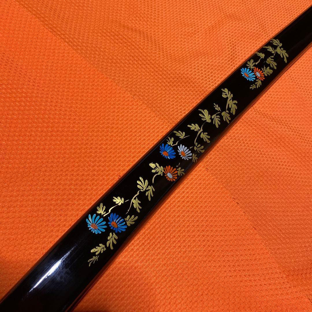 上級模造刀 黒柄 雲龍楕円鍔 菊図柄黒呂鞘