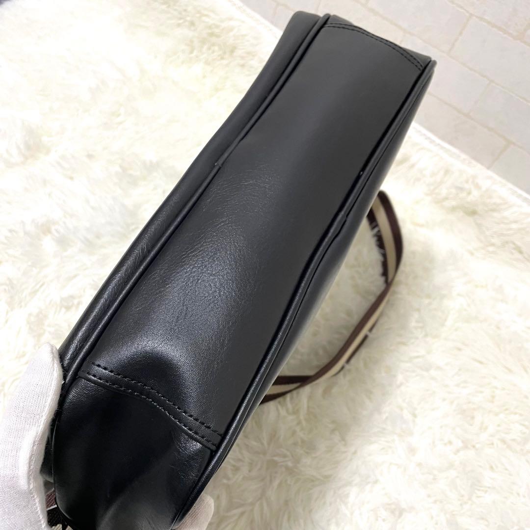 【美品】ディーゼル　DIESEL ディーゼル ショルダーバック　ブレイブマン