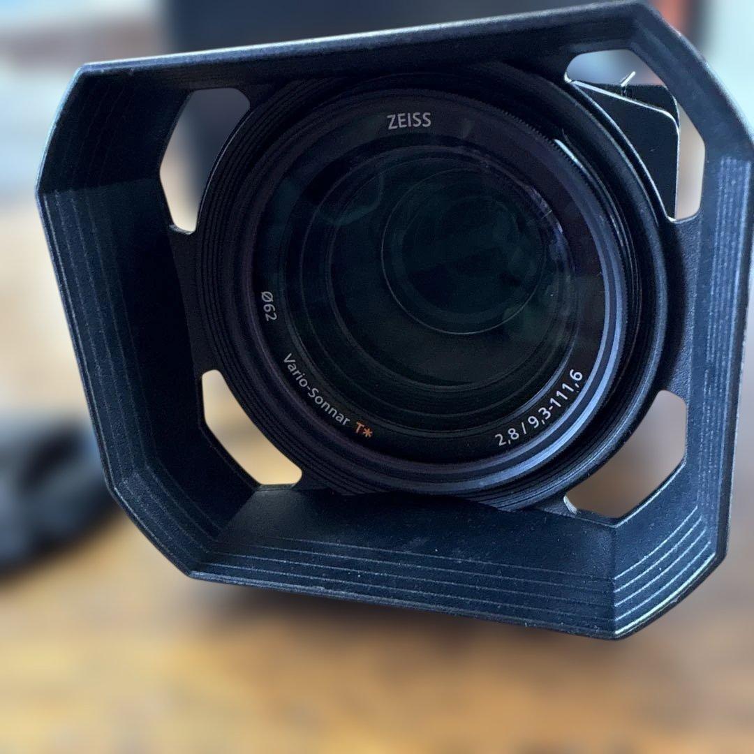 SONY 4K Handycam 本体 FDR-AX100
