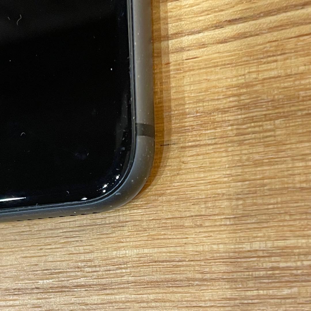 iPhone 8Plus 匿名発送　64G ￼最大充電容量75% SIMフリー