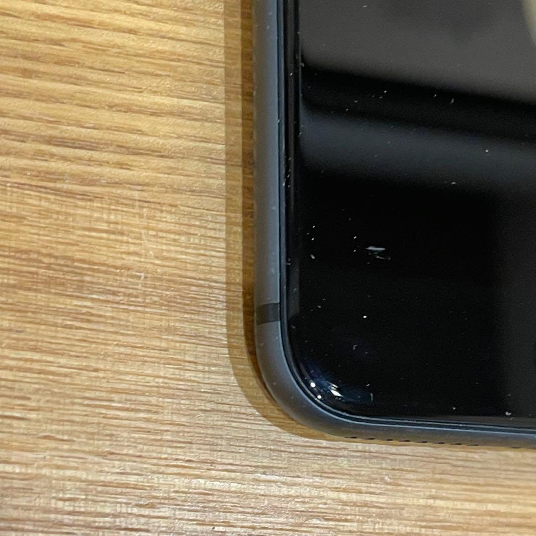 iPhone 8Plus 匿名発送　64G ￼最大充電容量75% SIMフリー