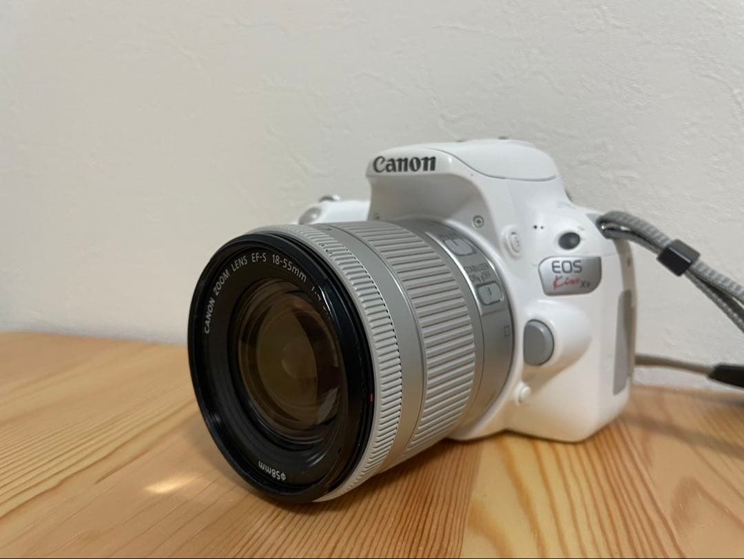 キヤノンデジタル一眼 CANON EOS Kiss X9 ホワイト レンズ付