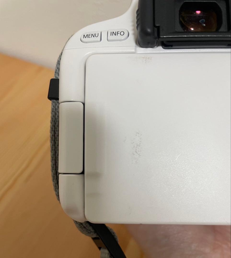 キヤノンデジタル一眼 CANON EOS Kiss X9 ホワイト レンズ付