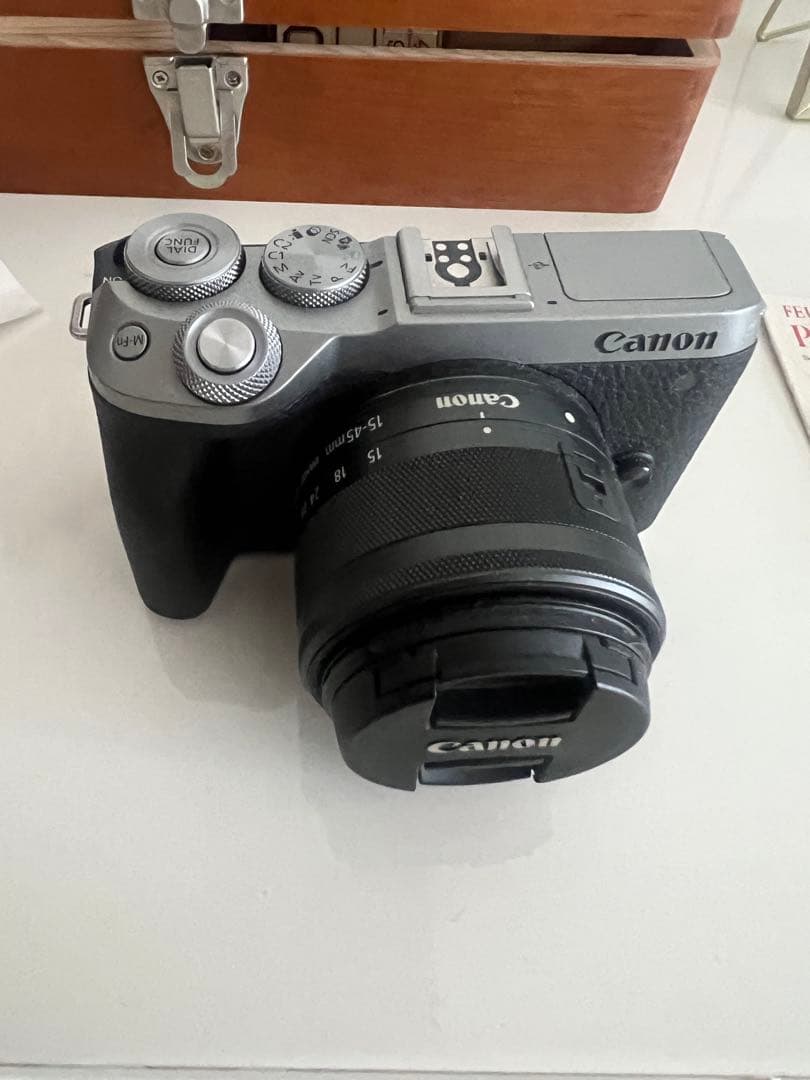 Canon EOS M6 Mark II ミラーレス一眼 15-45mm