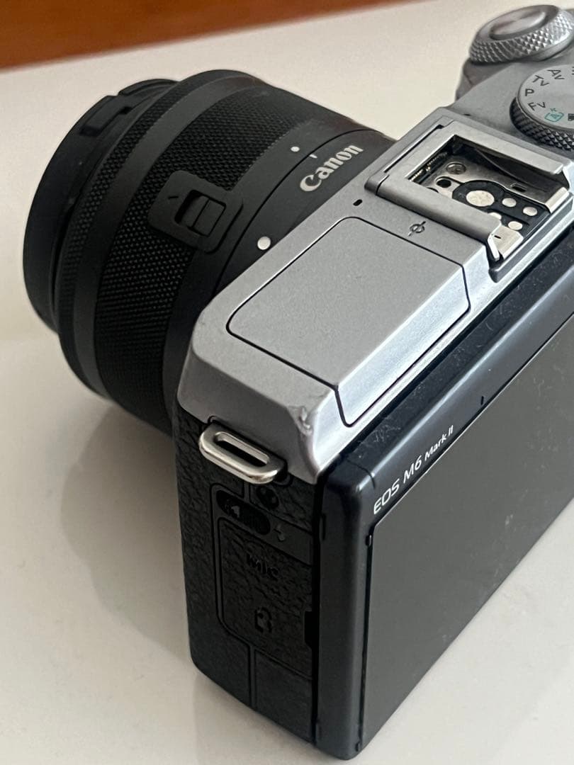Canon EOS M6 Mark II ミラーレス一眼 15-45mm