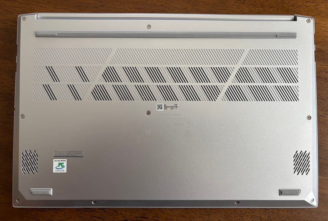 【美品】ASUS Vivobook Pro 15 OLED