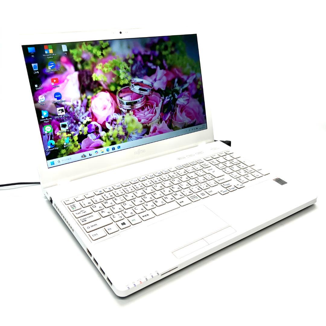 ⭕今だけ特価⭕極上美品✨ブルーレイ SSD Windows11 ノートパソコン白