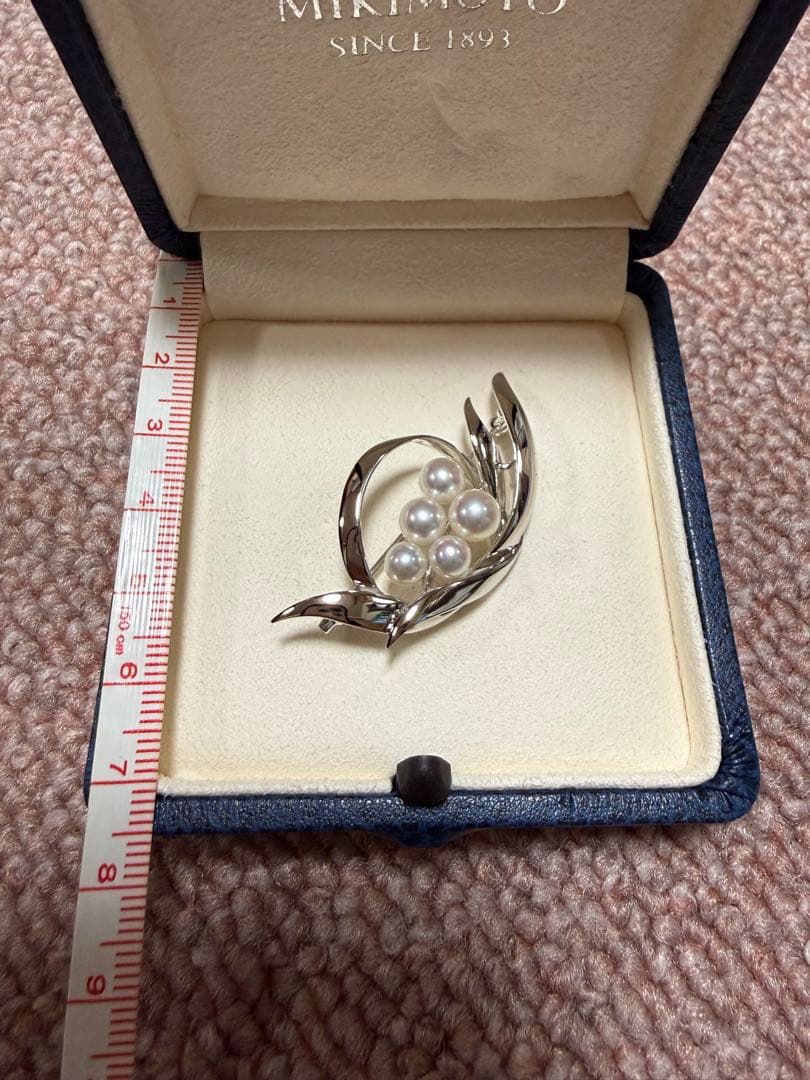 【新品】MIKIMOTO ミキモト　真珠　パール　ブローチ シルバー 5珠