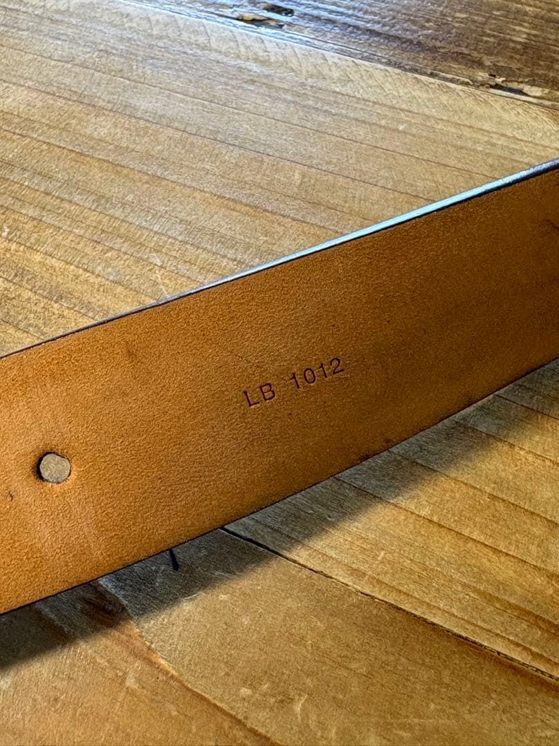 S*)様 ルイヴィトン ベルト サンチュール キャレ 90