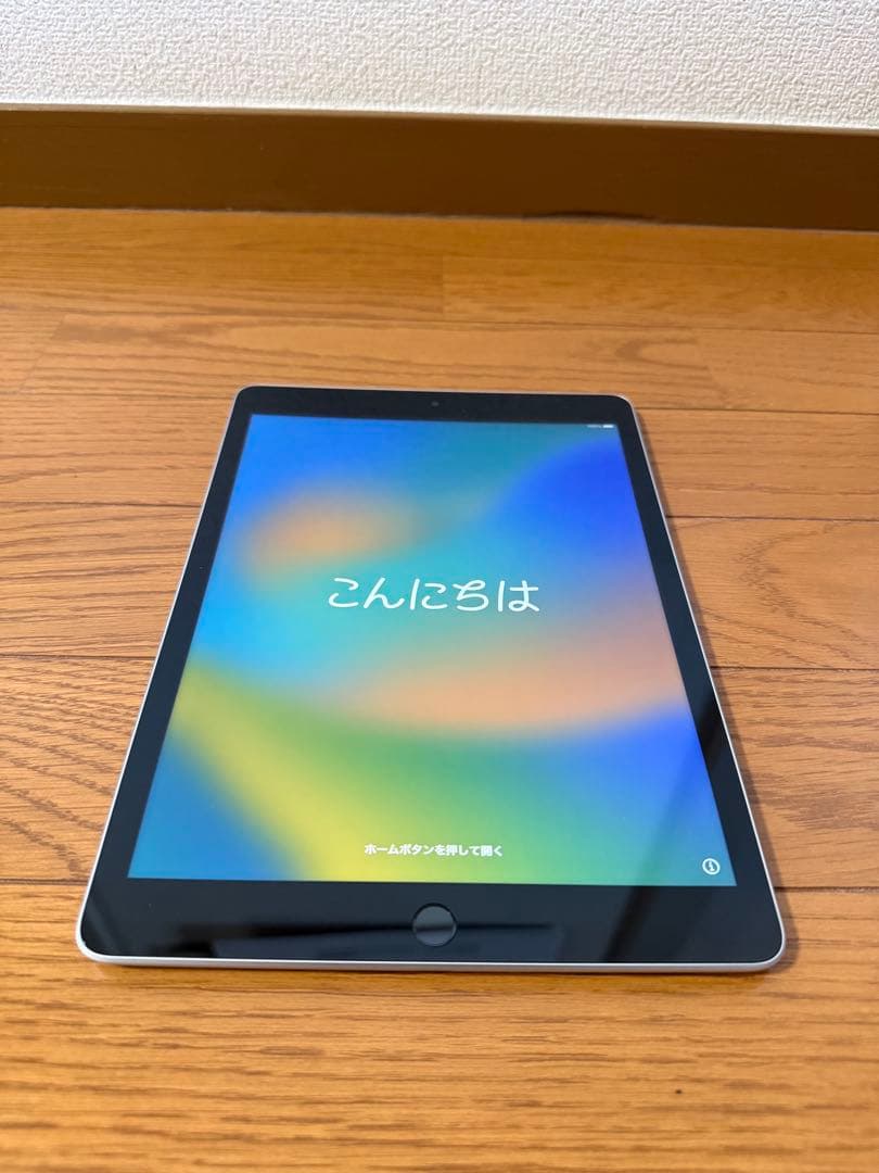 Apple iPad 第9世代 シルバー 本体　Wi-Fi 64GB